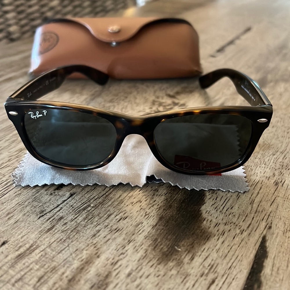 New Waferers Tortoise Polarized